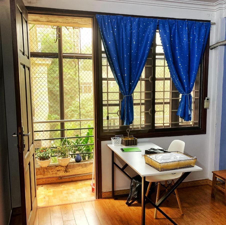 Rainbow Homestay - No 8 Alley 18B Tong Dan Hanoi Exterior foto