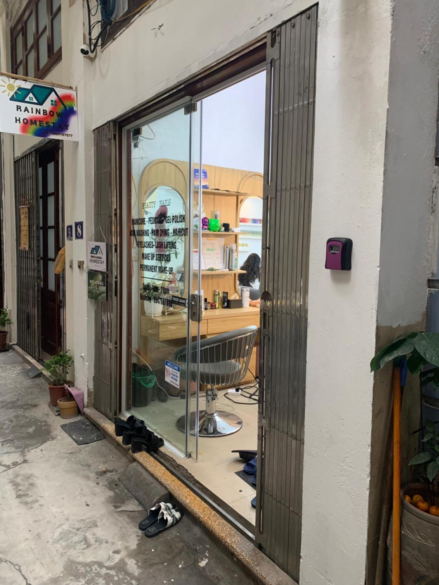 Rainbow Homestay - No 8 Alley 18B Tong Dan Hanoi Exterior foto